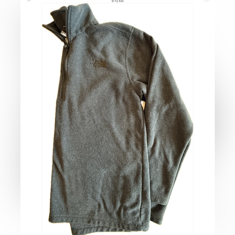 The North Face- Men’s navy quarter zip pullover. Size Large - Picture 6 of 7